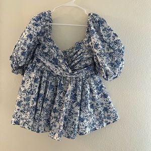 Caroline Constar revolve Brie blue toile floral top